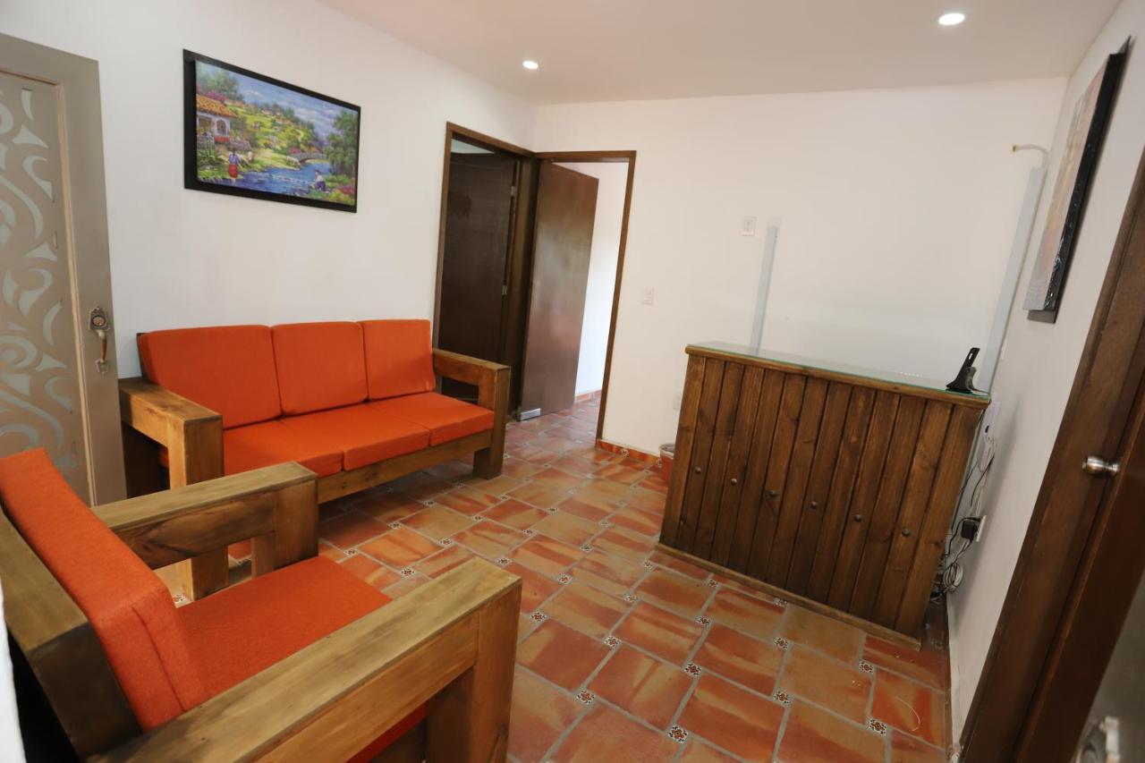 Hotel Boutique Casa Elefante Гвадалахара Экстерьер фото