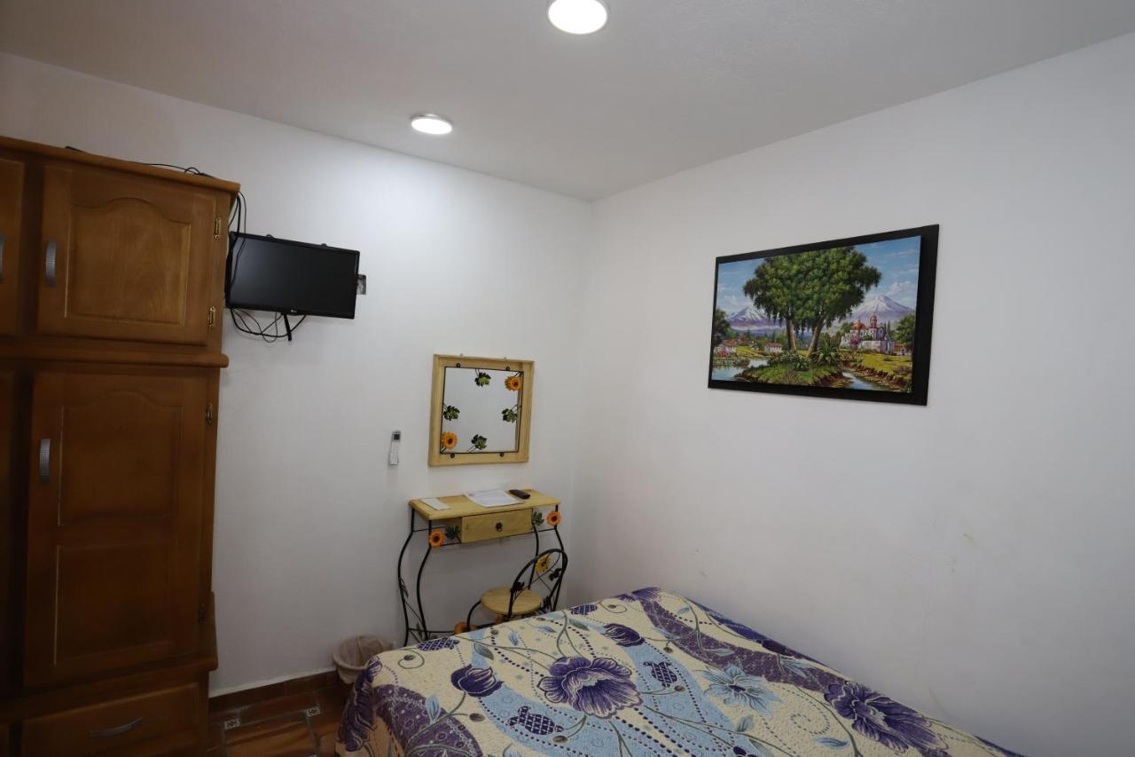 Hotel Boutique Casa Elefante Гвадалахара Экстерьер фото